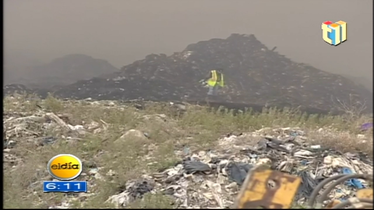 Huchi Lora: “Eliminar La Basura Pegándole Fuego Es Más Barato, Pero Más Caro Para El Resto”