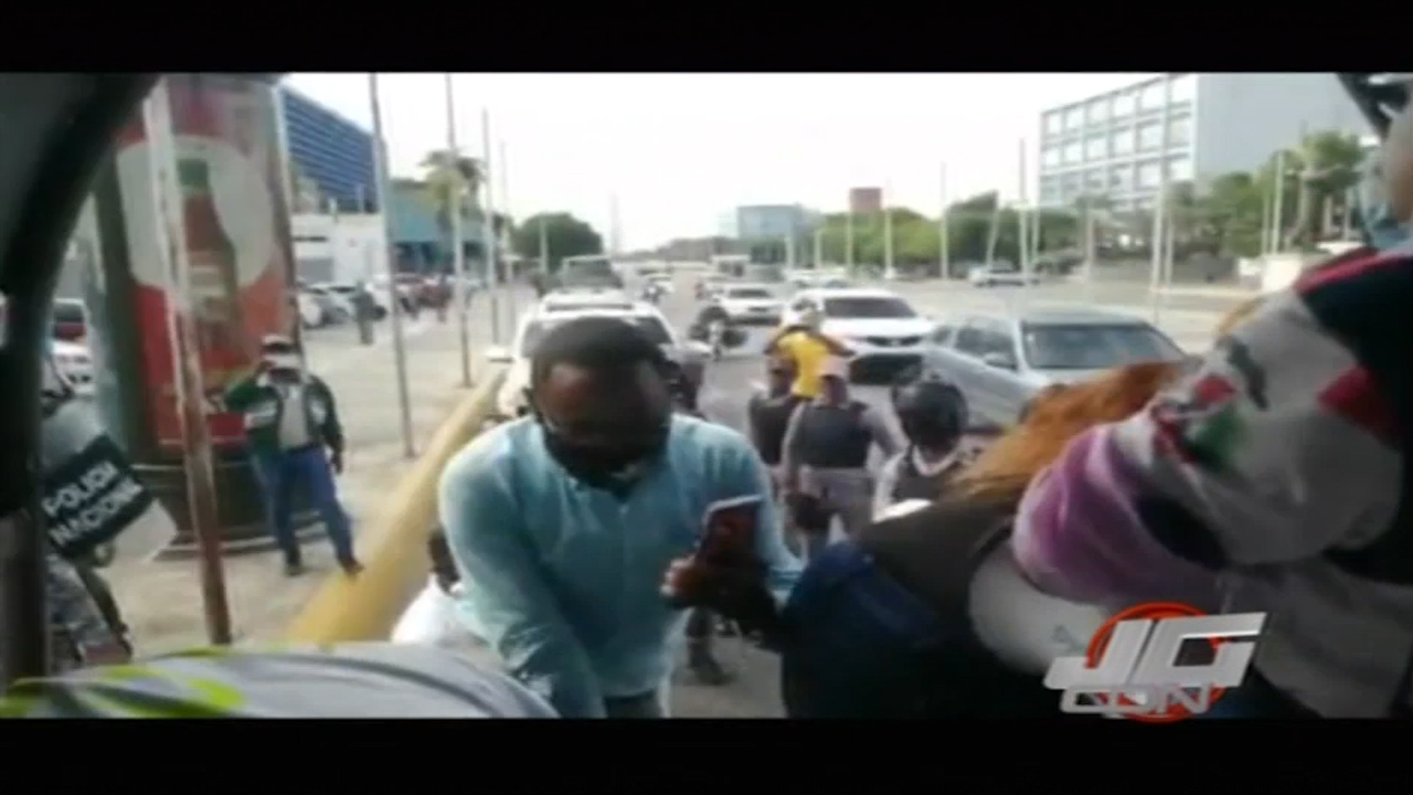 Tremendo “reperpero” Se Armó Dentro Y Fuera Del Congreso En Exigencia Del 30% De AFP