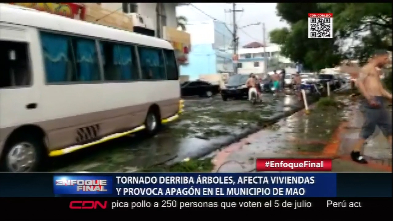 Un Fuerte Tornado Derriba Árboles Y Afecta Viviendas En Mao