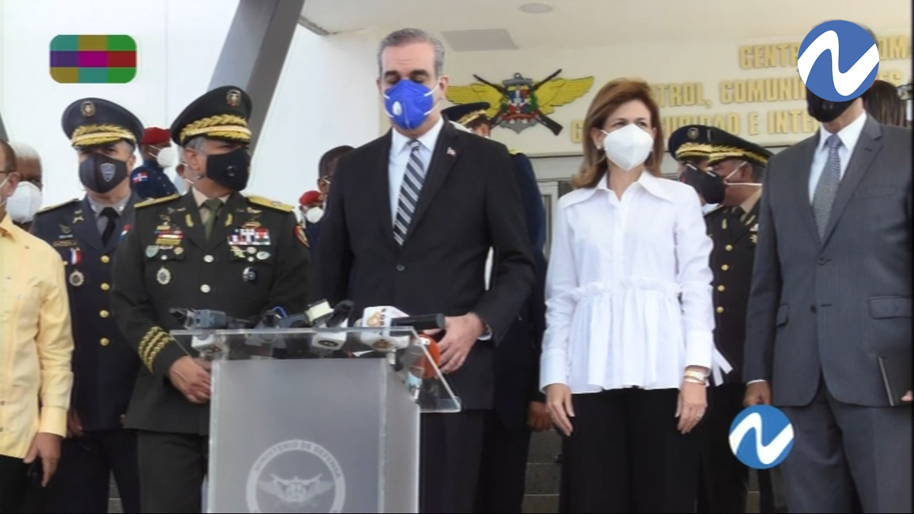 La Fotocrónica De Franklin Guerrero: La Visita De Abinader Al Ministerio De Defensa En Un Toque De Queda