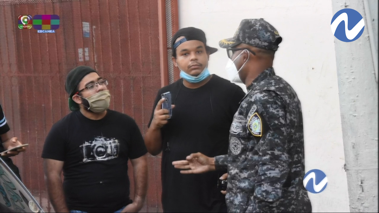 La Fotocrónica De Franklin Guerrero Entre El Lio De Karim Y Las Tiraderas De Los Partidos