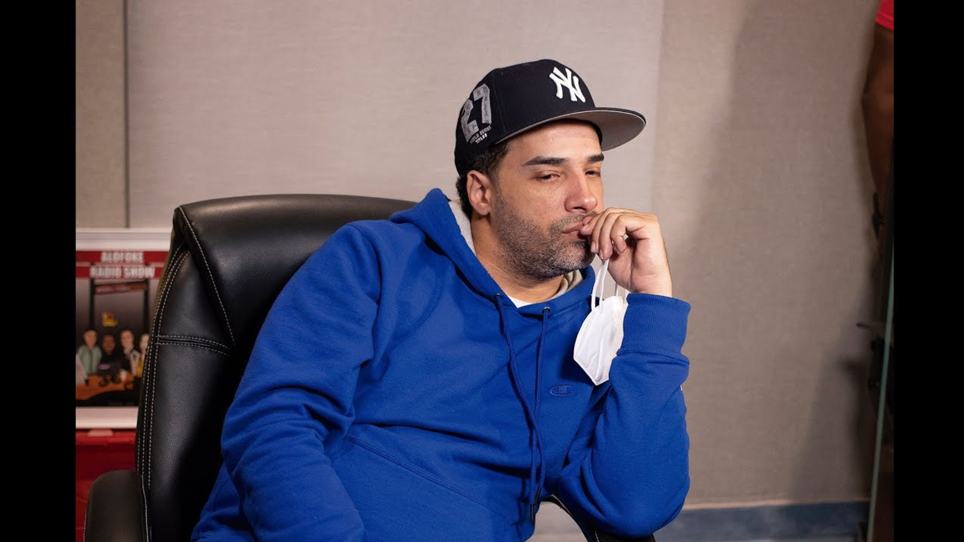 Dj Nabil Muestra Los Golpes Que Le Dio Sandra Berrocal