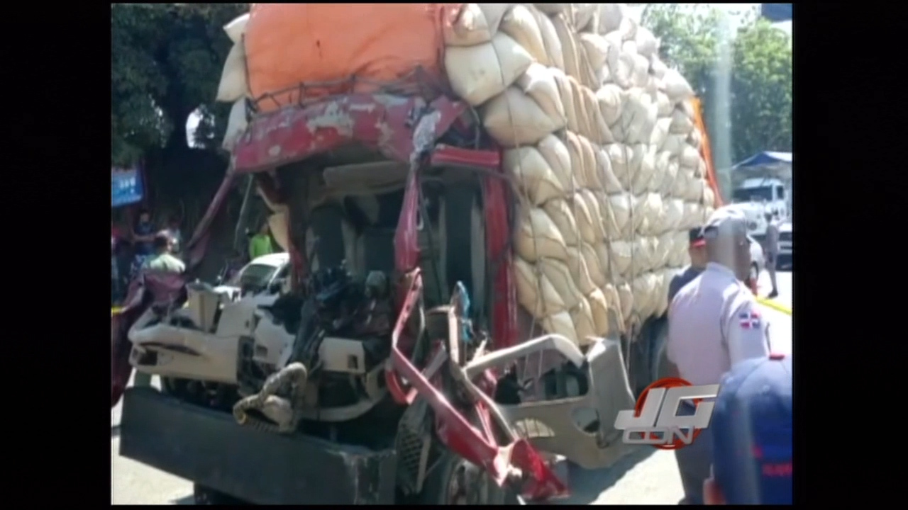 Accidente De Vehículos Pesados Deja Saldo De 3 Muertos