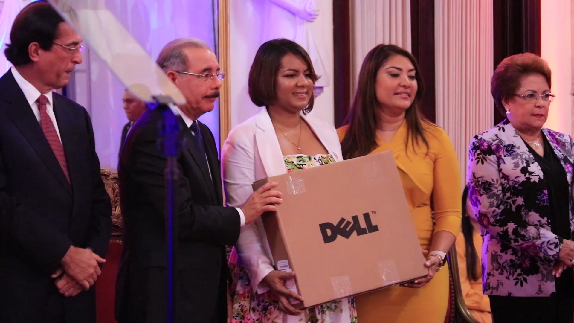 Estado Destinó 2.3% Del PIB A Jóvenes Y Adolescentes De 2012 A 2016