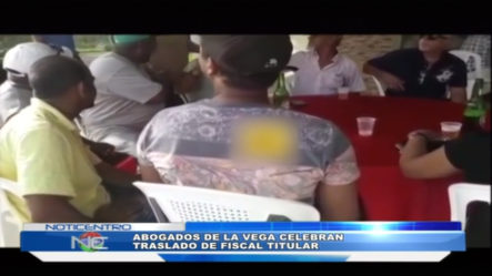 A Ritmo De Música Y Bebidas Abogados De La Vega Celebran El Traslado De La Fiscal Titular
