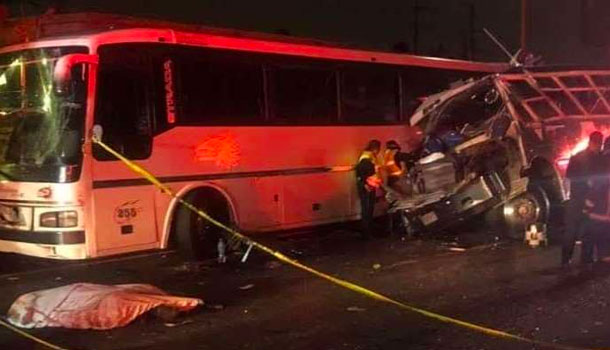 Accidente Fatal En México Deja 11 Personas Fallecidas Tras Choque De 3 Autobuses
