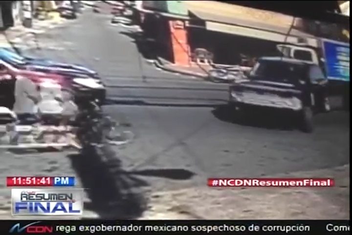 Motorista Imprudente Se “desbarata” Con Una Jeepeta