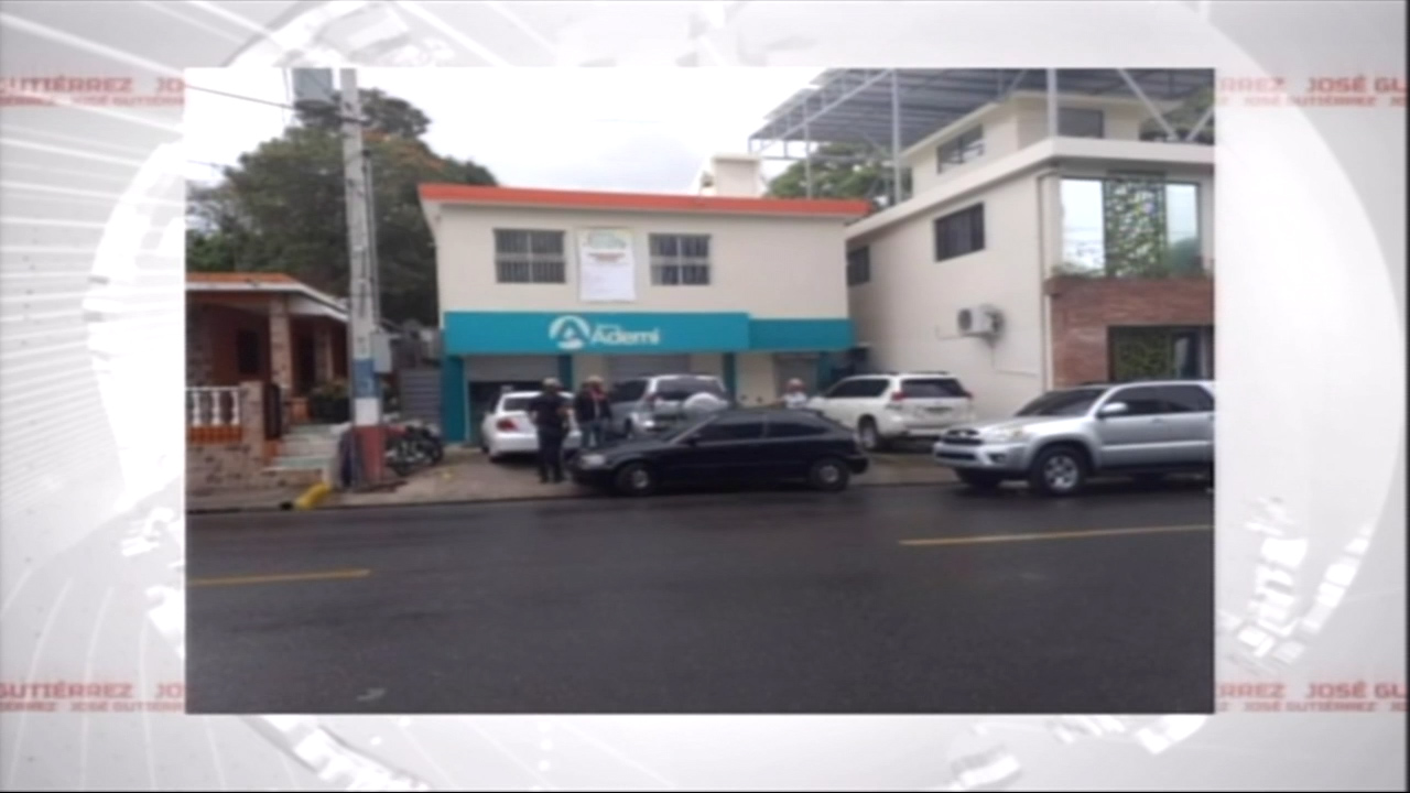 La PN Informa Sobre El Robo A Las Oficinas De Banco Ademi En Tamboril