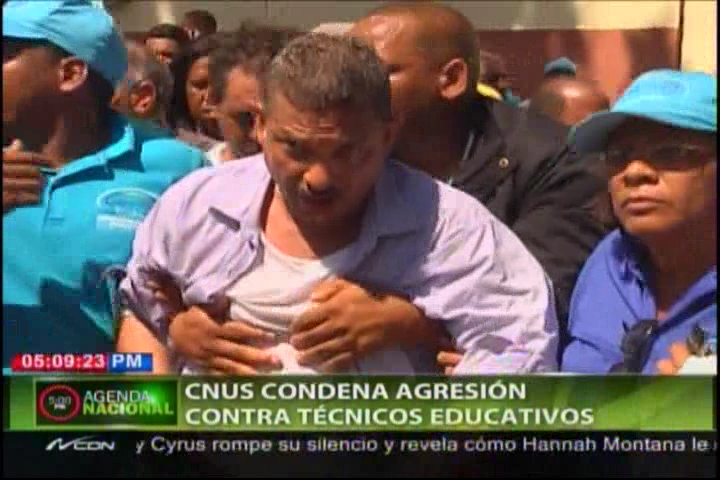 Condenan Agresiones De La Policía Contra Los Técnicos Educativos #Video