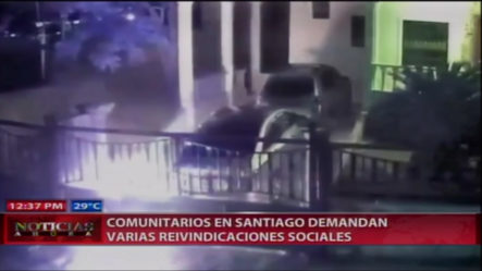 Captado En Video  Momento En El Que Desconocidos  Lanzan  Bombas A La Vivienda Del Periodista Juan Carlos Bisonó