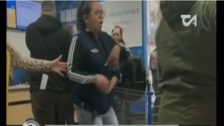 Atacan A Mujer Dentro De Una Tienda Walmart En New Jersey