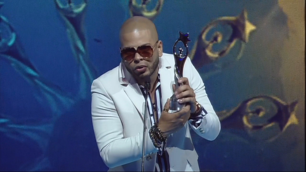 Ala Jaza Gana Soberano Como Merenguero De Calle