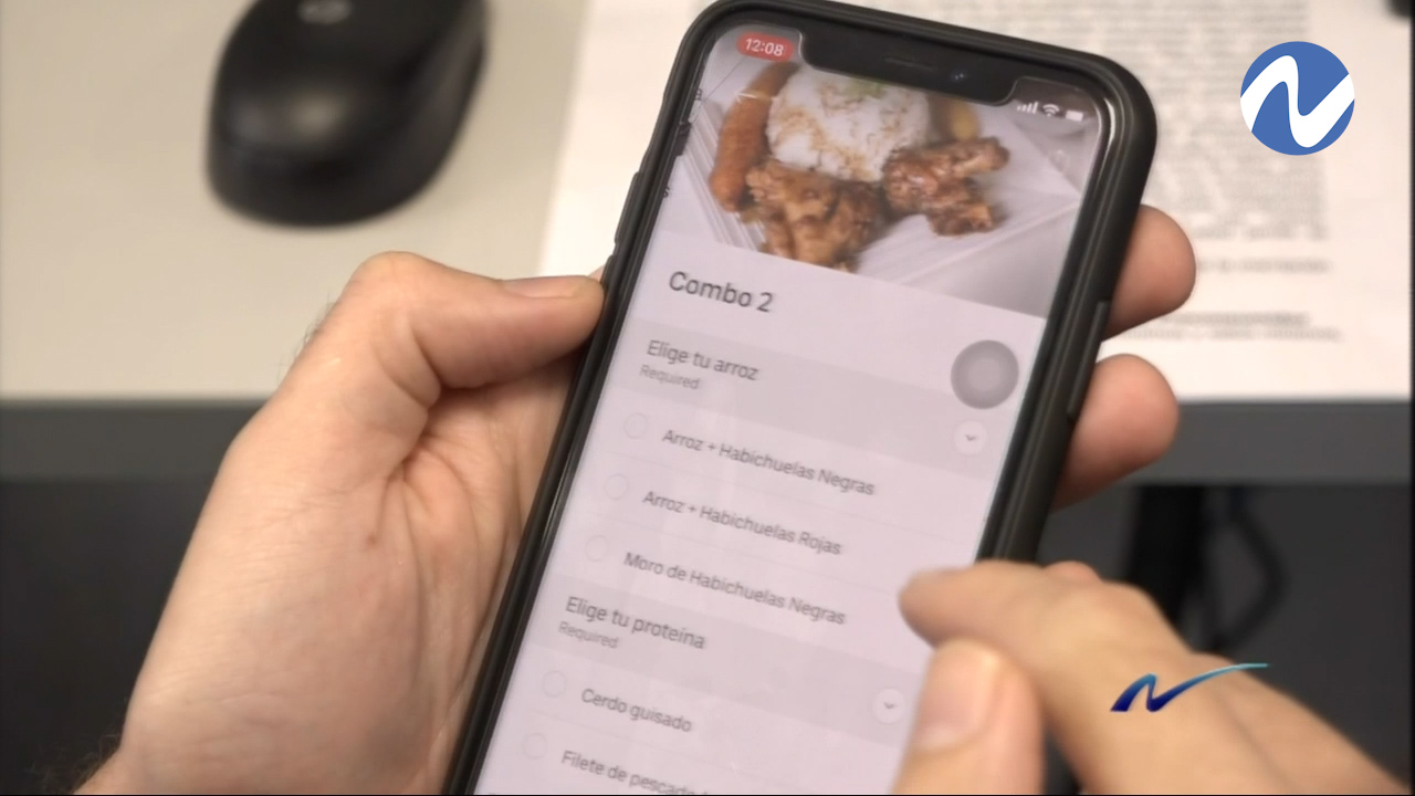 Nuria Piera: Apps De Comidas Rápidas, Comer Con Los Ojos Cerrados
