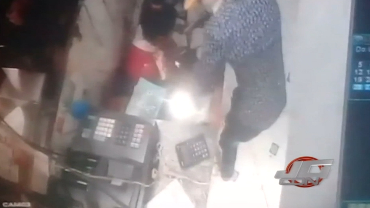 Resumen De Asaltos Captados Por Cámaras De Seguridad En Negocios De Santiago