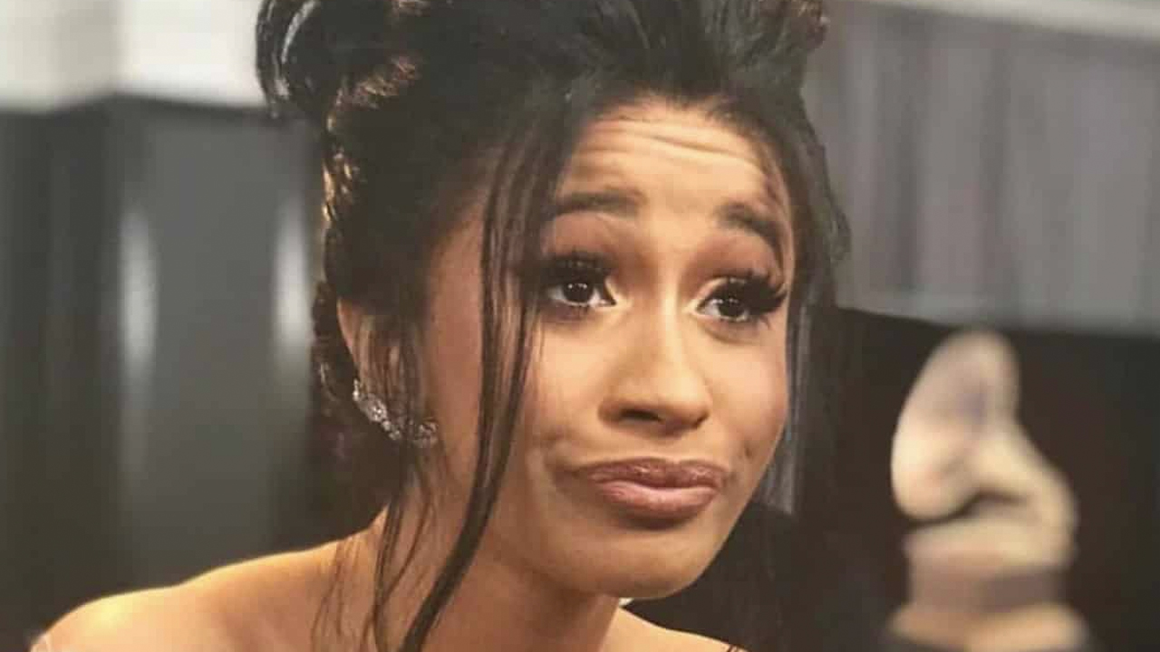 “La Música No Educa Hijos” Cardi B