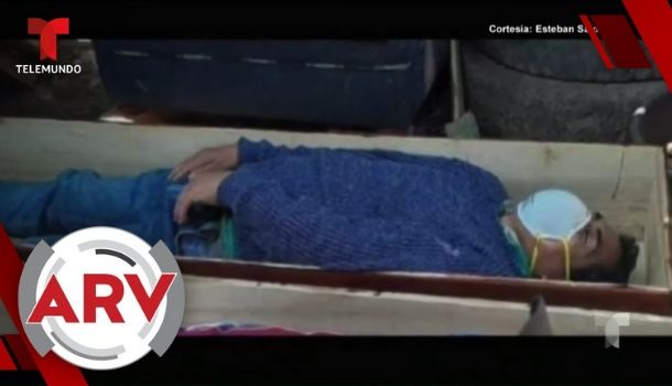 Un Alcalde De Perú Se Hace El Muerto Para Que La Policía No Lo Aprese Por Violar Cuarentena