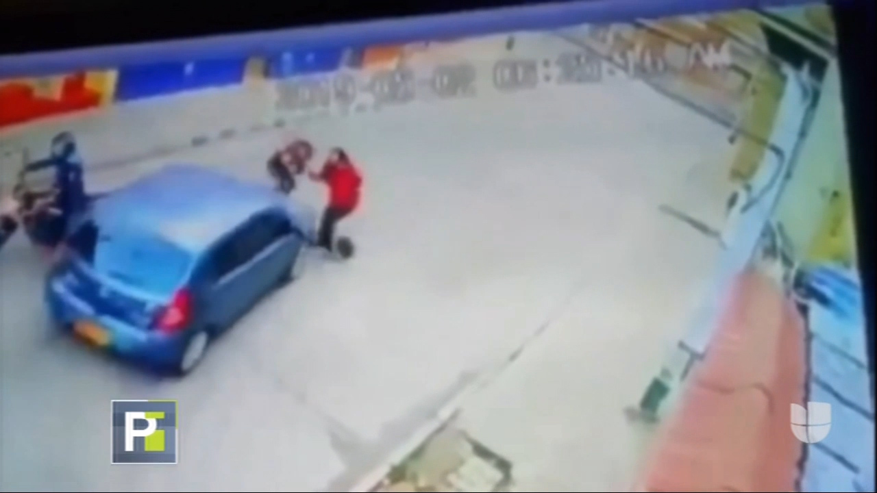 Conductor Impide Robo Atropellando A Ladrona