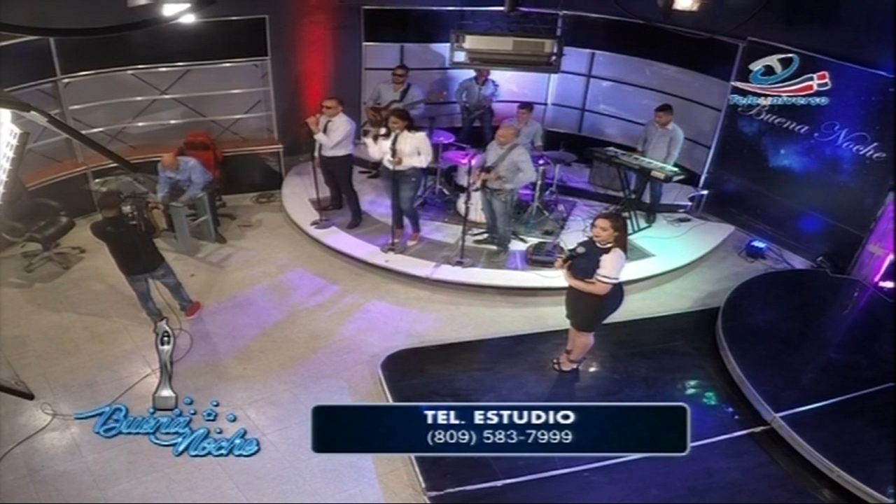 Buena Noche: Temas Que Se Hablan En Los Carros Públicos