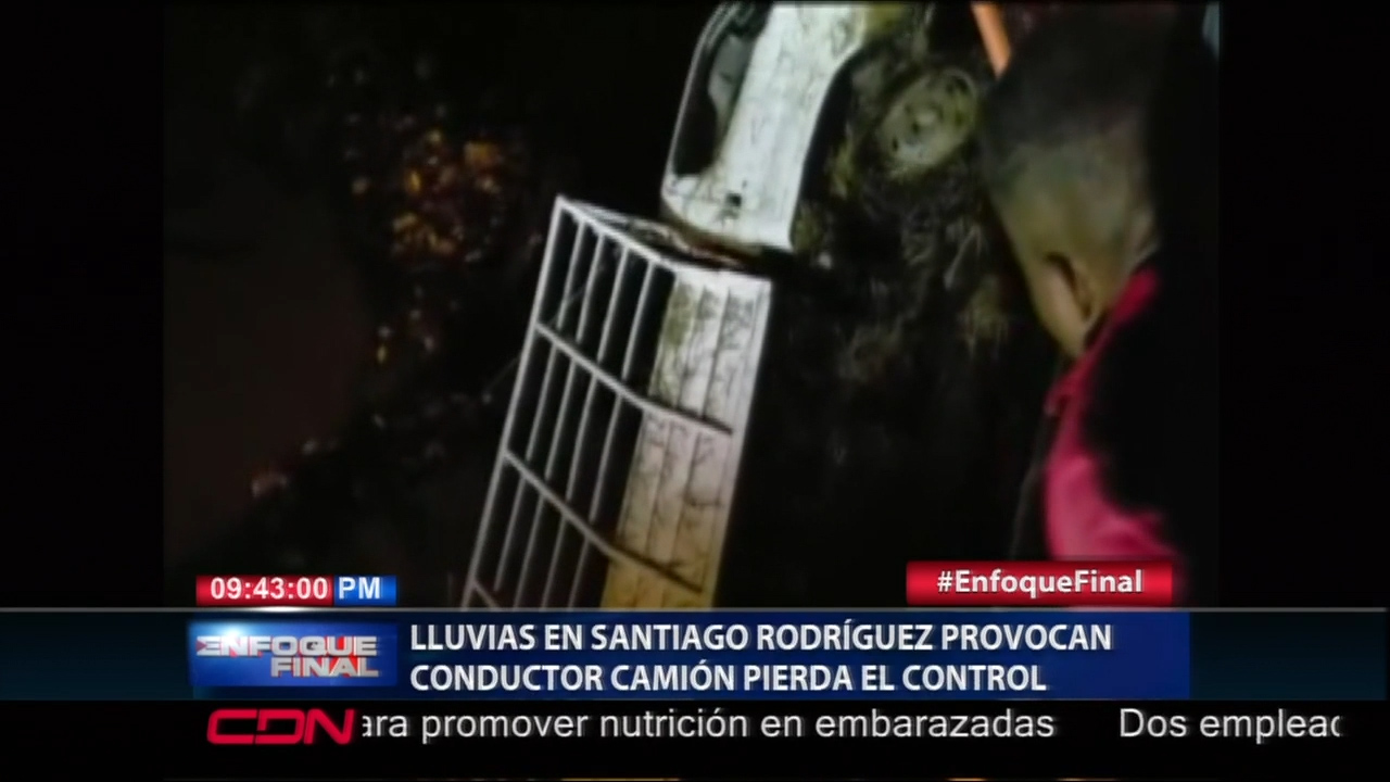 Lluvias En Santiago Rodríguez Provocan Conductor De Camión Cargado Pierda El Control