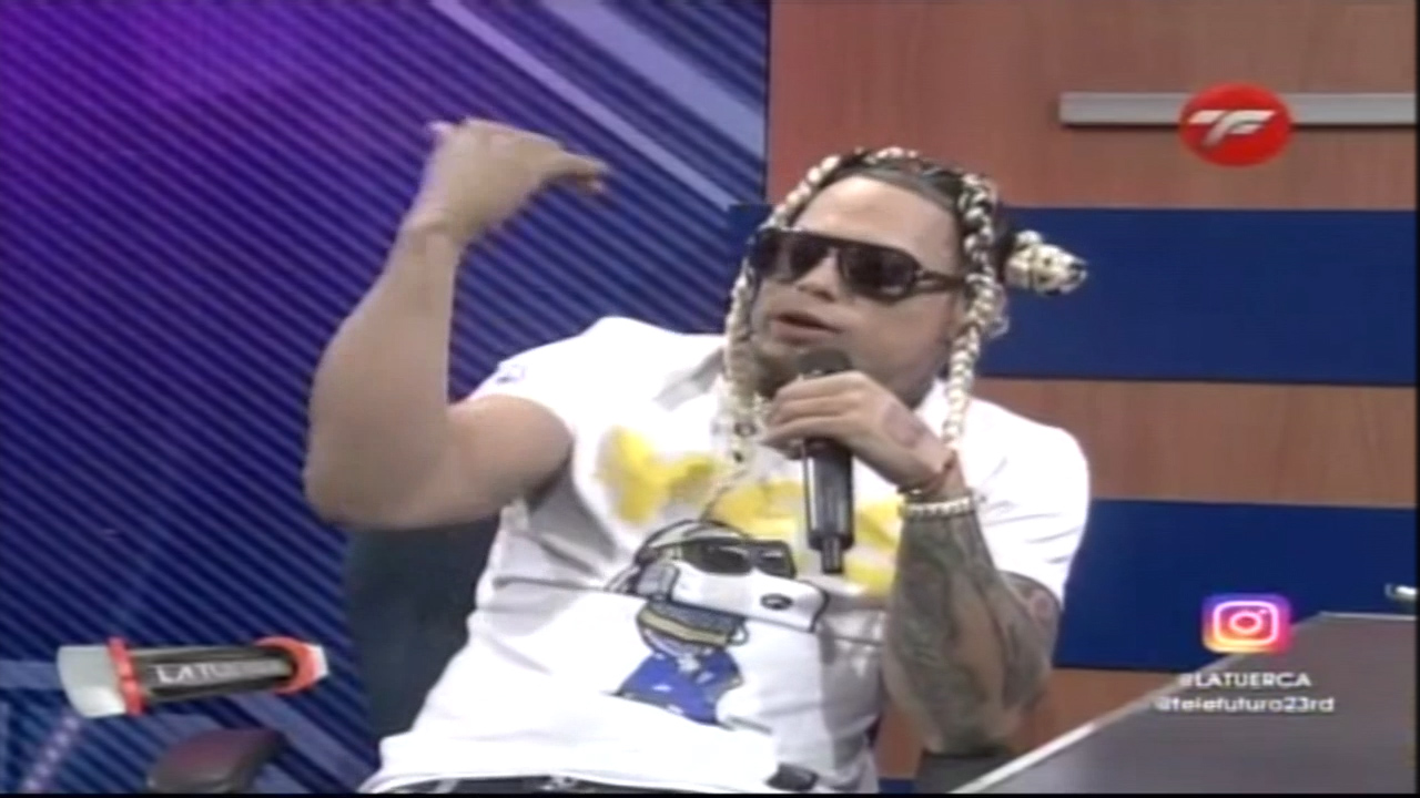 Carlos Montesquieu Explica Porqué Hizo Pública La Muerte De Su Padre