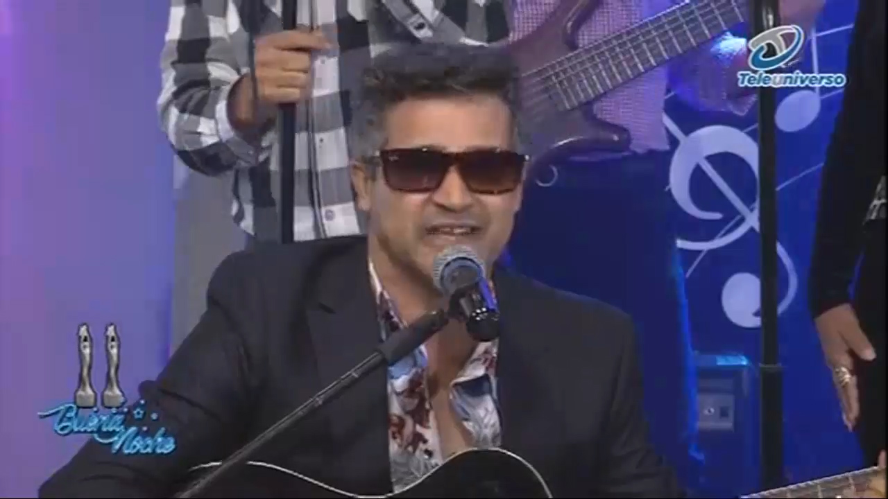 Presentación Musical De Carlos David | Buena Noche
