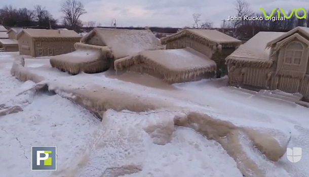 Casas Congeladas En EE.UU Comparadas Con Un Cuento De Fantasía