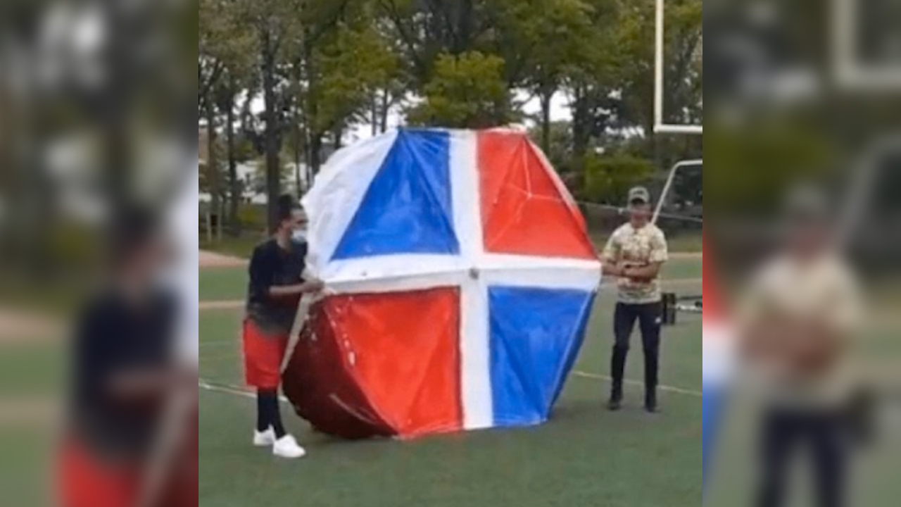 Trancan Dos Dominicanos Por Volar “Chichiguon” En El Bronx, EE.UU