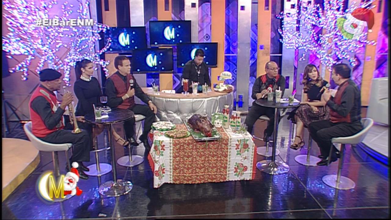 Conversando Sobre La Navidad Con El Grupo Del Conjunto Quisqueya En ENM