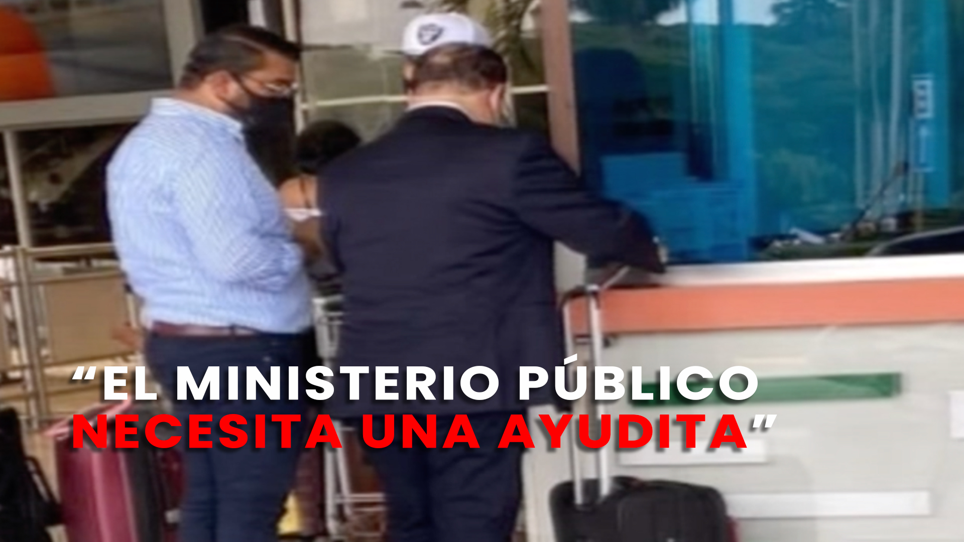 Otro Que Se Quería Escapar Por El Aeropuerto. Mira Quién Fue