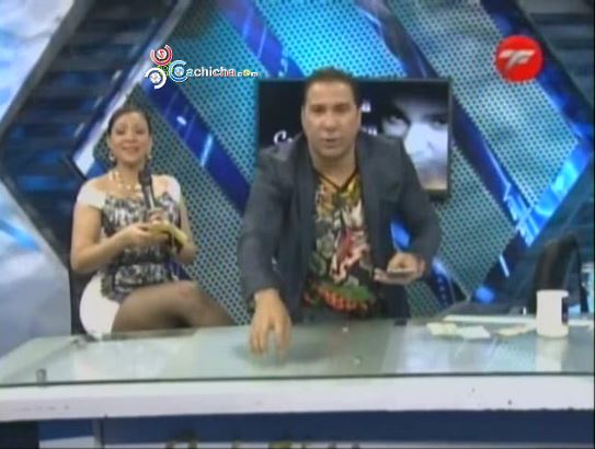 Cristian Casa Blanca Sorprende Al Regalar Números De La Lotería