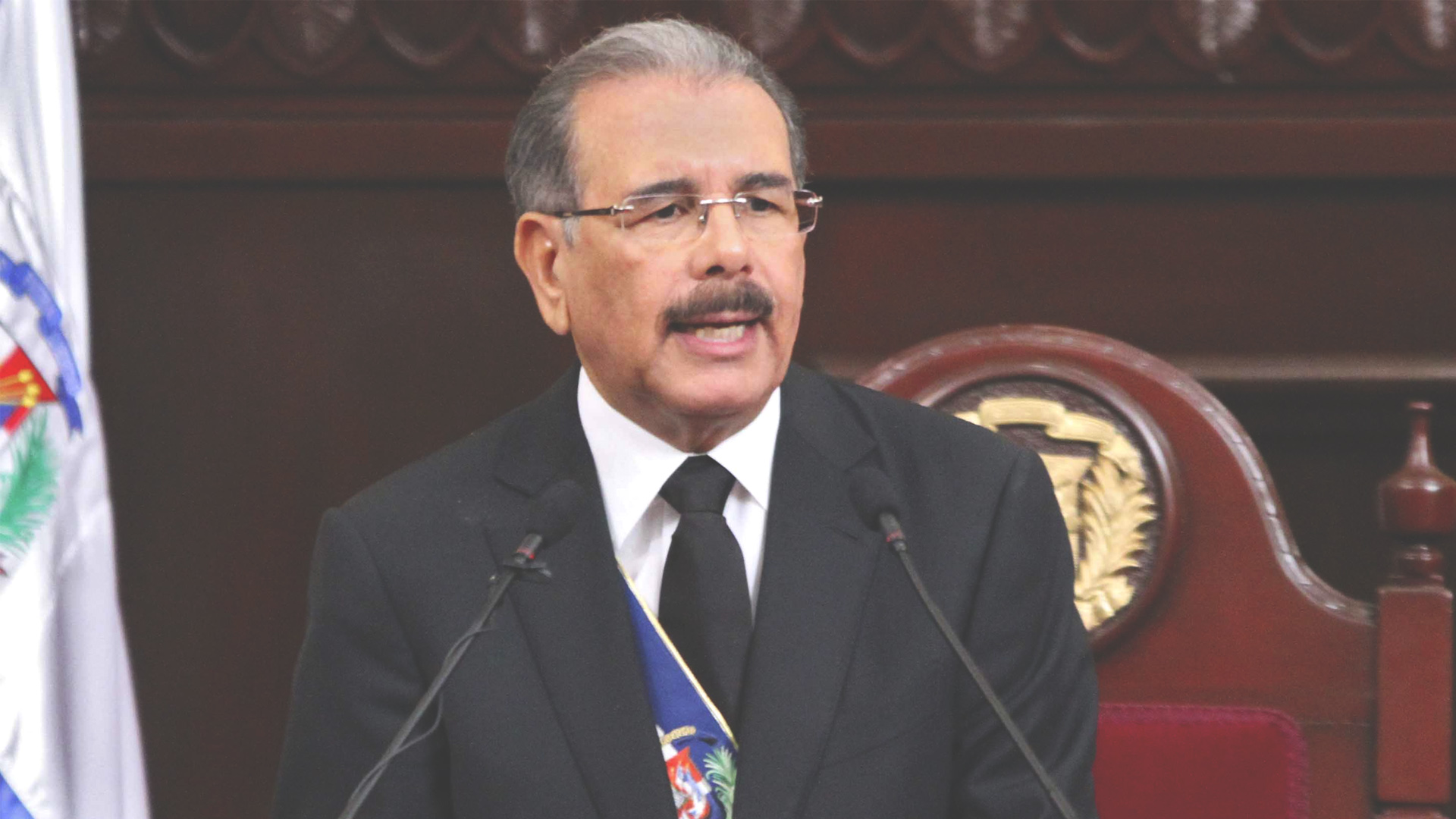 Victor Villanueva – Las Lagunas Del Discurso De Danilo Medina