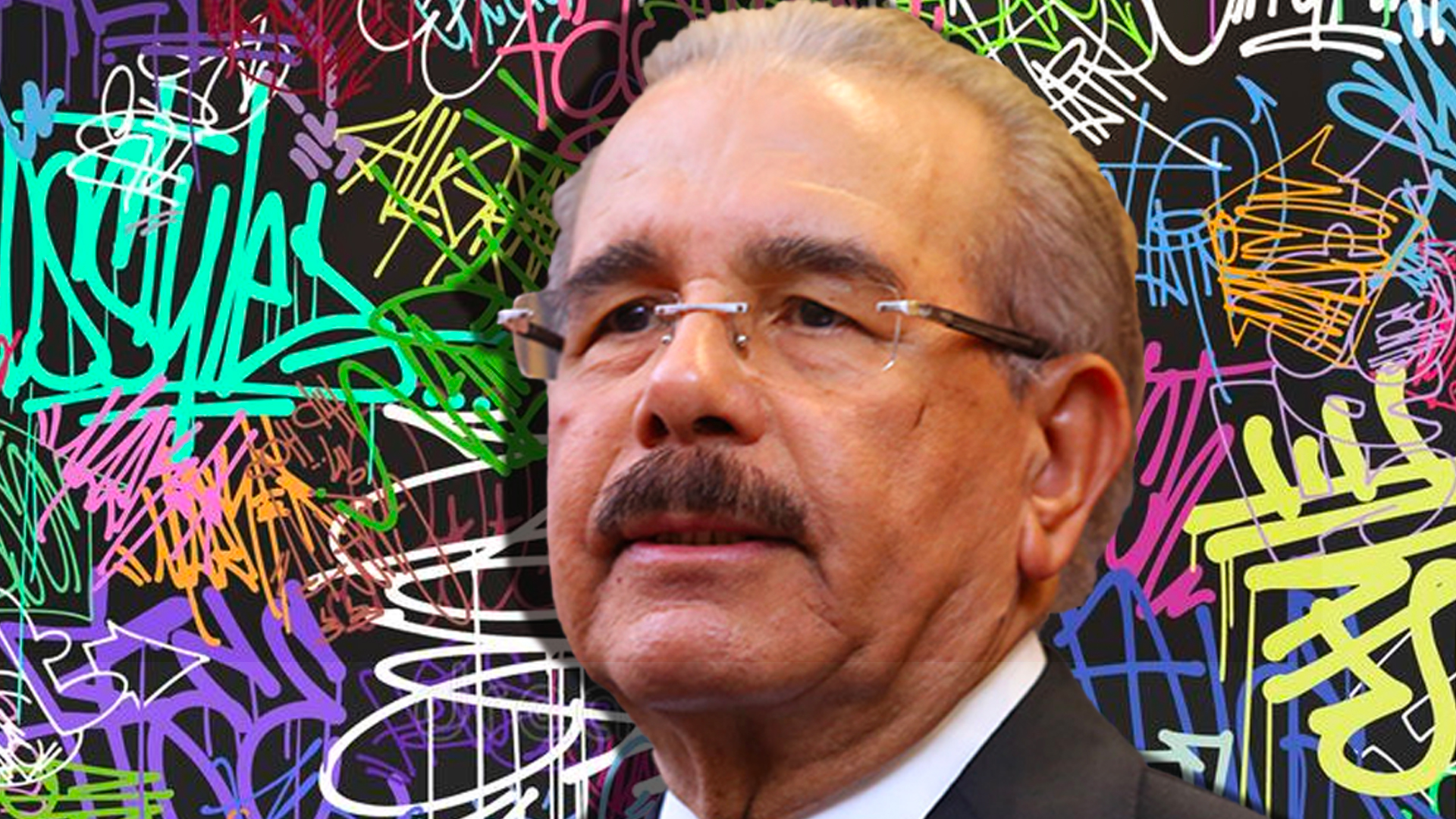 Periodista Ataca A Danilo Medina Por Su Discurso Y Golpea La Mesa De Enojo