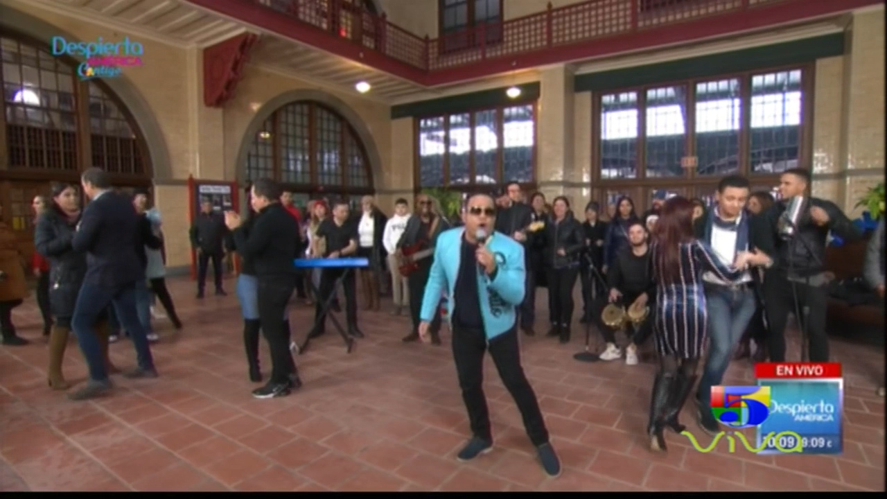El Torito Puso A Bailar A Todos En Despierta América