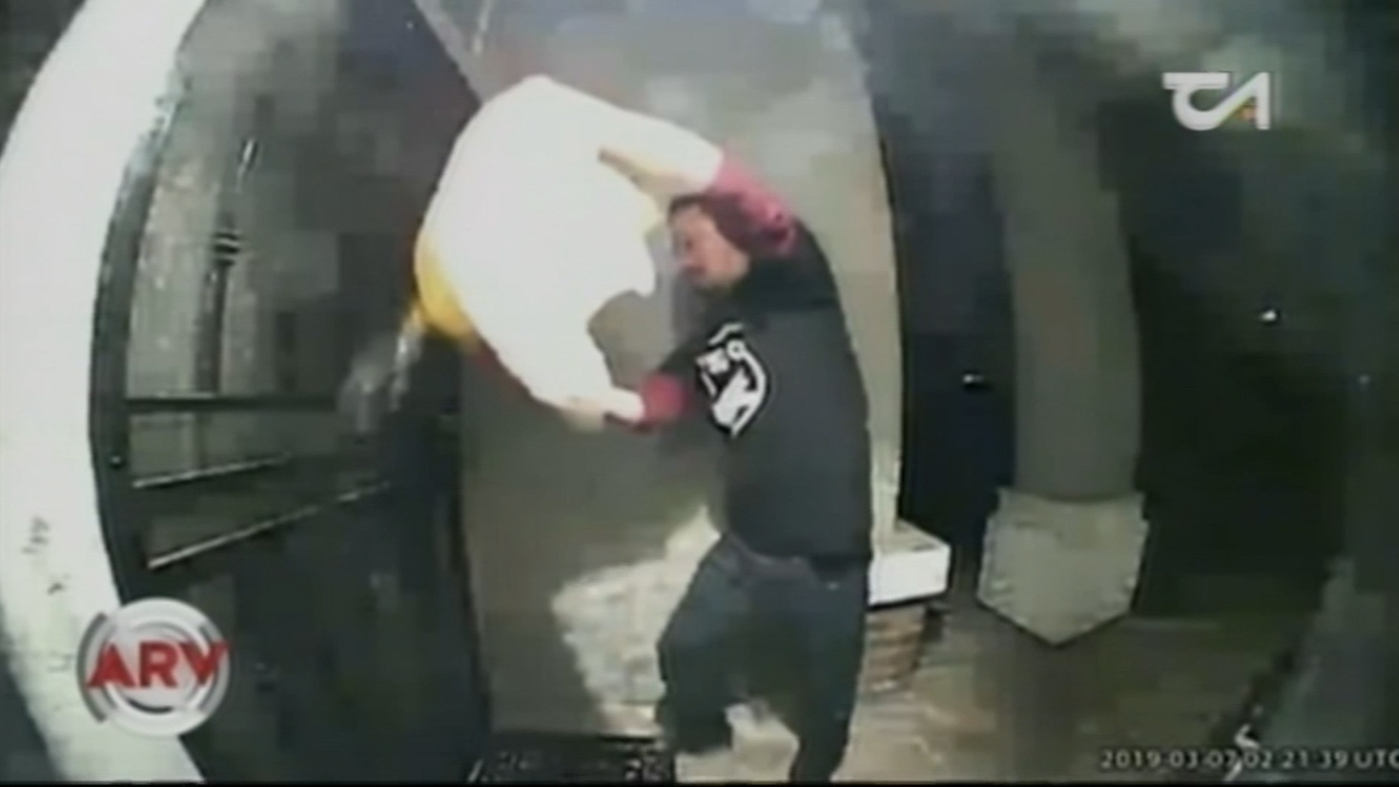 Vecino Roció Diesel A Una Casa Para Incendiarla