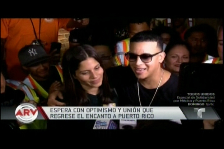 Miles De Personas Llegaron Al Concierto De Daddy Yankee Para Hacer Sus Donativos Para Damnificados En PR