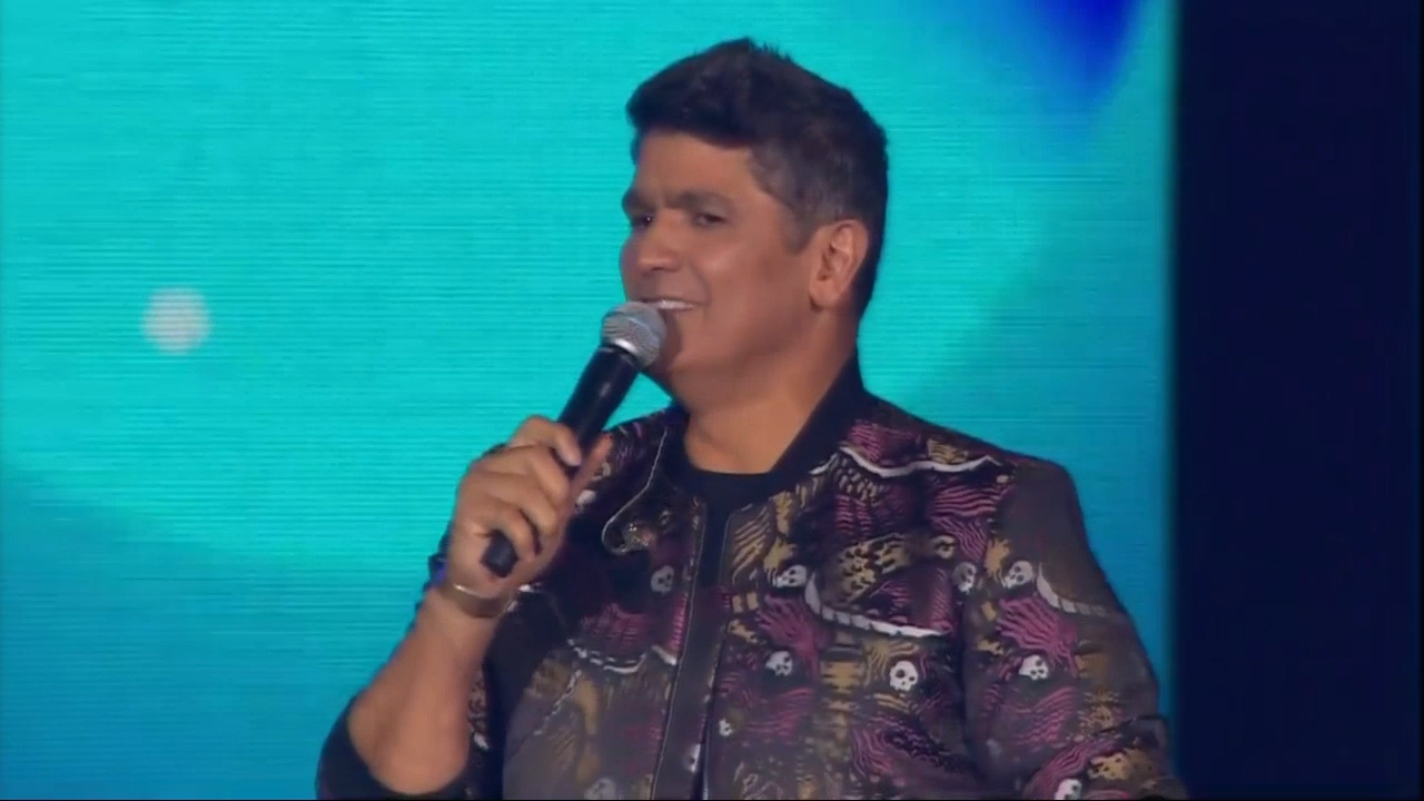 Presentación Musical De Eddy Herrera En Premios Heat 2019