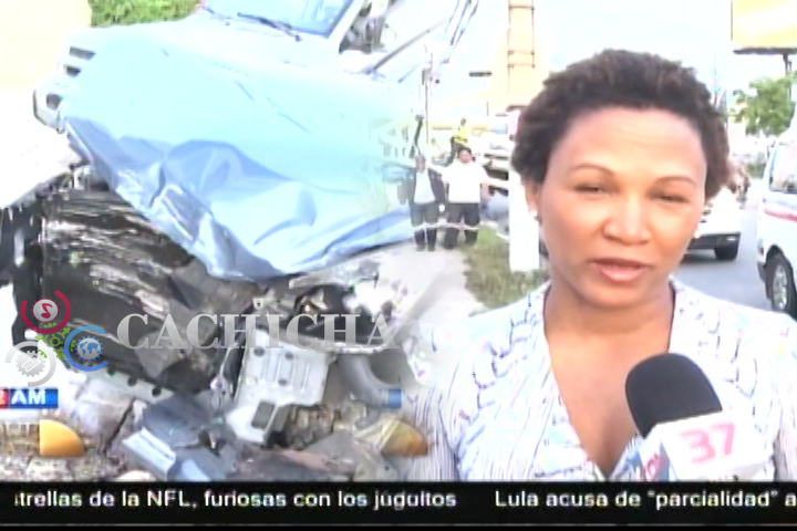 Periodista Edith Sufre Accidente De Tránsito En Santo Domingo