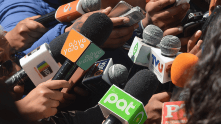 Gobierno Boliviano Promete Justicia Tras Agresión A Periodista 