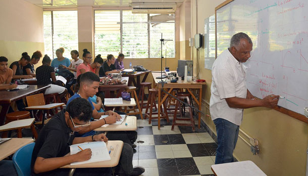 El Gobierno Debe Apoyar A Las Universidades Para Que La Gente Estudie Las Carreras Que Necesita La Sociedad Dominicana