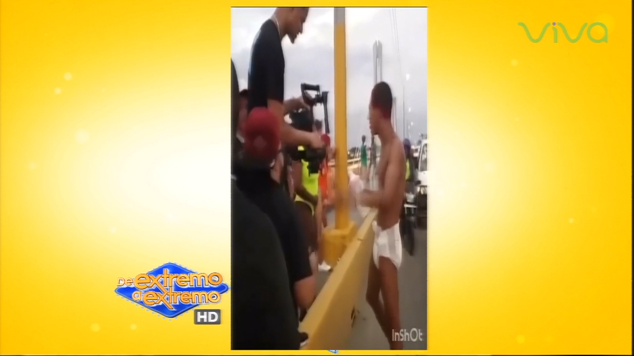 Tremendo Tapón En Plena Hora Pico Por Grabar Un Video Musical Y Las Autoridades Disfrutando