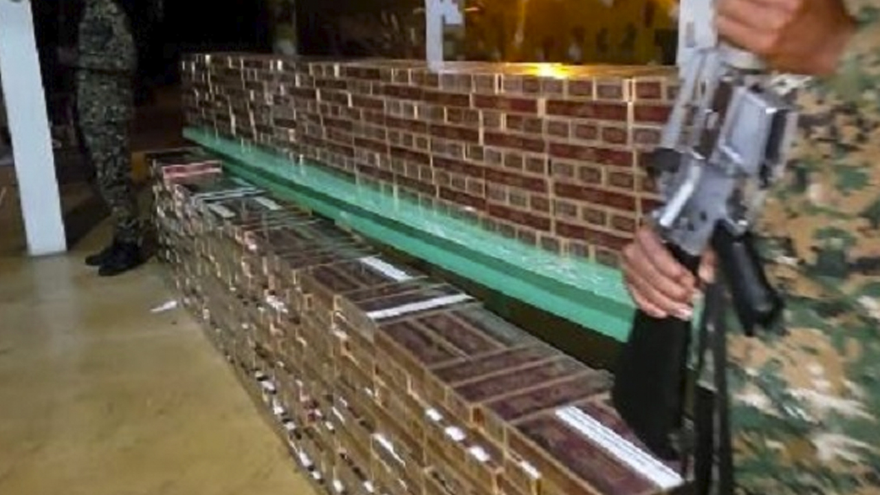 Usan Camión De Frito Lay Para Traficar Cargamento De Cigarros