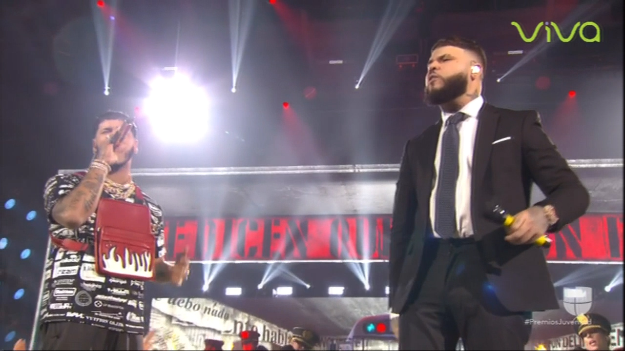 Presentación De Farruko Y Anuel AA En Premios Juventud