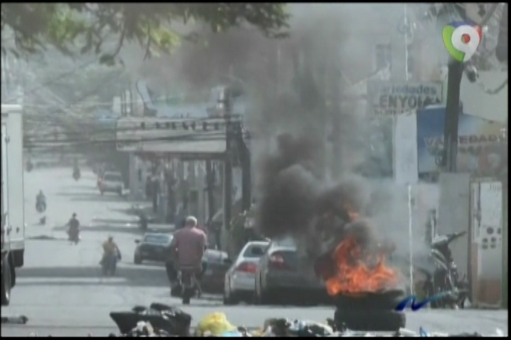 Franklin Guerrero Presenta «La Fotocrónica»: Reunión Del PLD Y San Francisco De Macorís