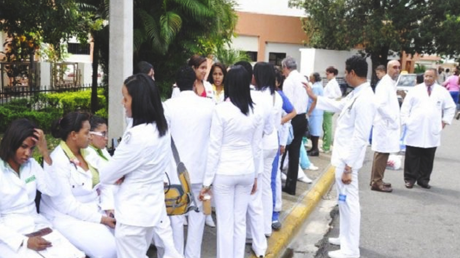 Crisis En El Sector  Salud
