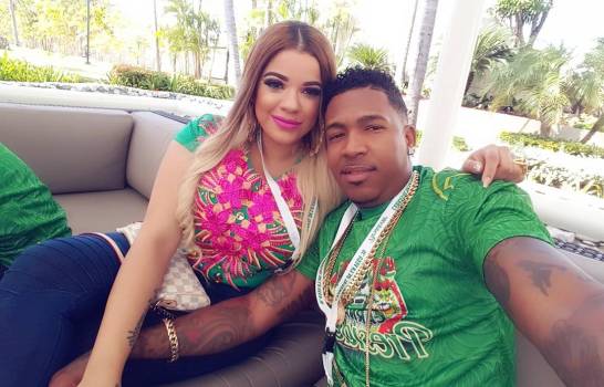 Toxic Crow Y La Insuperable Dan El Más Grande Ejemplo “EL GESTO A SUS INQUILINOS EN EL MES DE ABRIL”