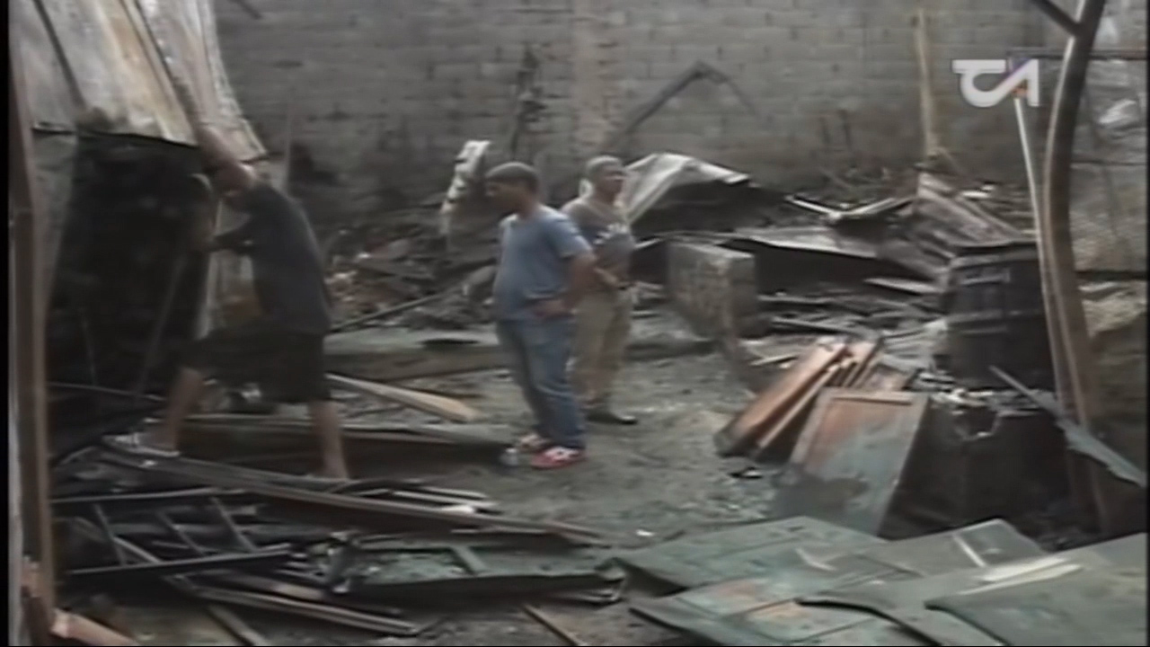 Incendio Destruye Taller De Ebanistería En Alma Rosa II