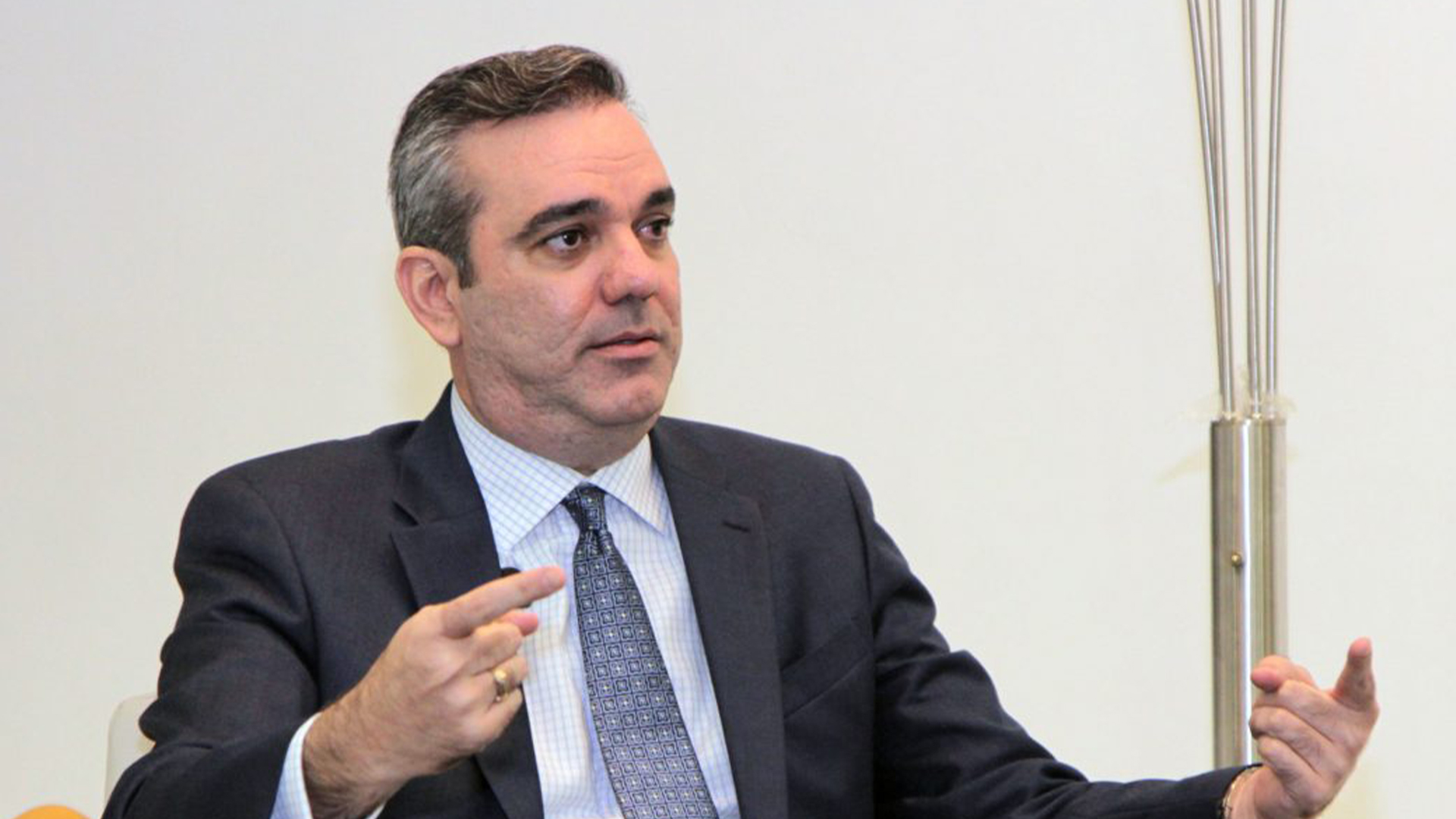 Instituciones Del Estado A La Espera De Luis Abinader