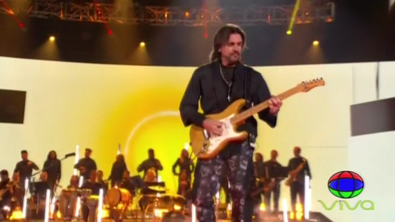 Presentación Y Premiación De Juanes Como Persona Del Año En Latin Grammys