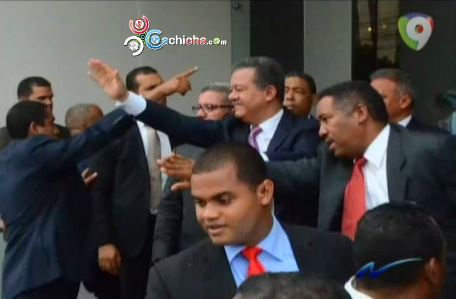 Fotocrónica: “La Turba De Leonel Fernández”