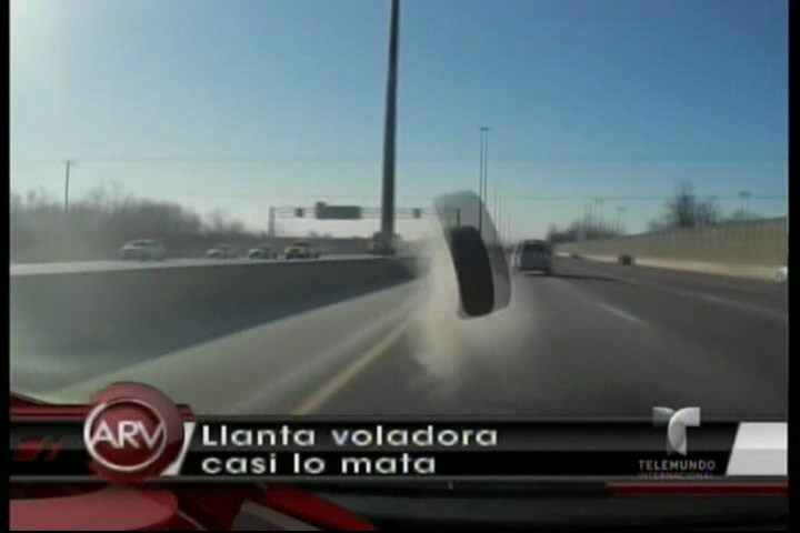 Llanta Voladora Casi Mata A Un Conductor En Autopista